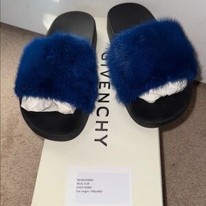 Givenchy Women's Luxurious Blue Fur Slippers